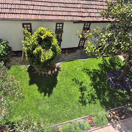 Vladimirov Guest House Primorsko Eksteriør billede